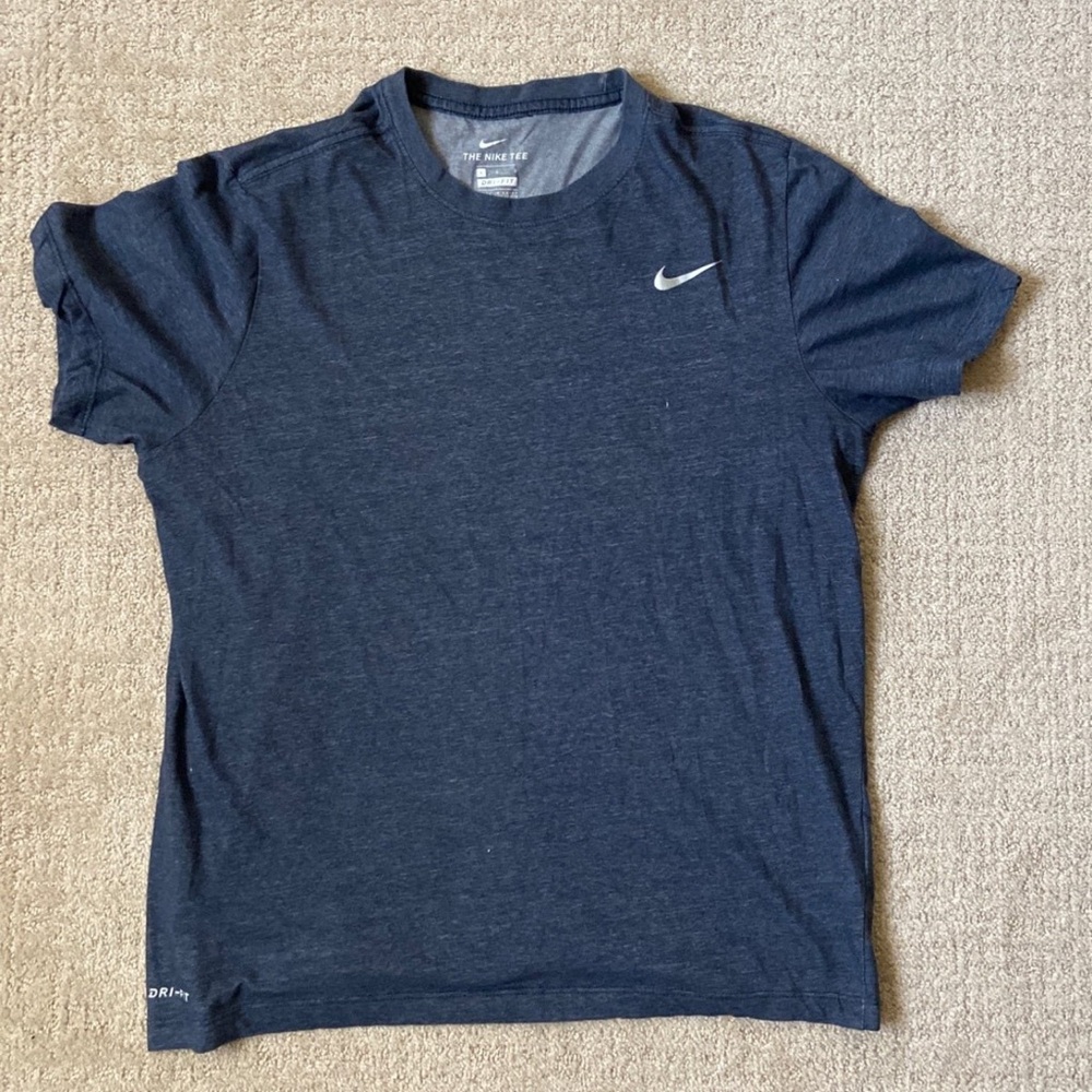 Nike Women’s Dri-Fit Navy Shirt